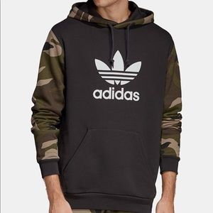 Camouflage adidas hoodie men’s